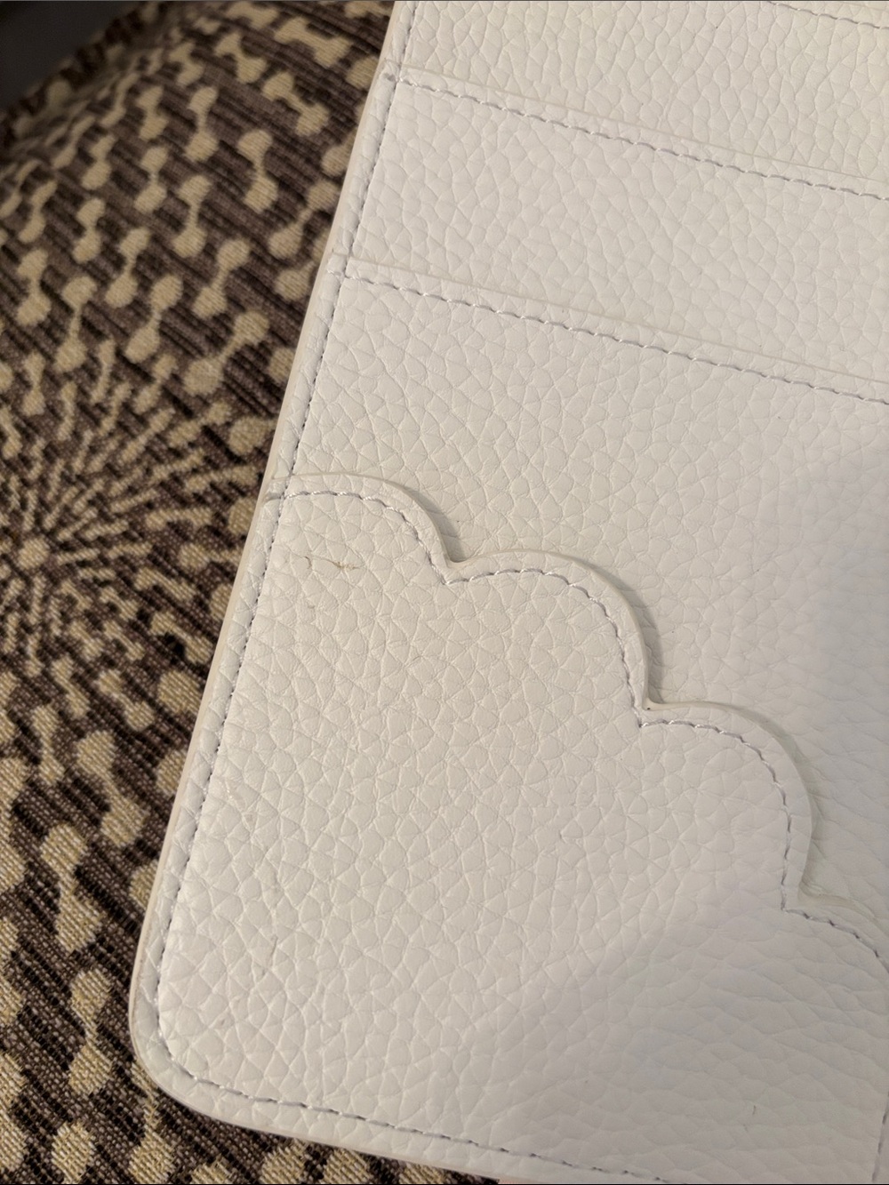 Aura Estelle B6 Airy Notebook Planner Cover Snow Angel White New with Dust bag - Picture 12 of 16